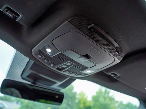 Used 2021 Lincoln Navigator Reserve AWD/4WD image 31