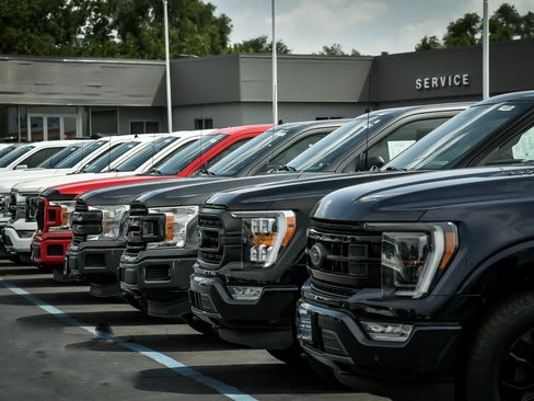 Used 2022 RAM 1500 Limited image 30