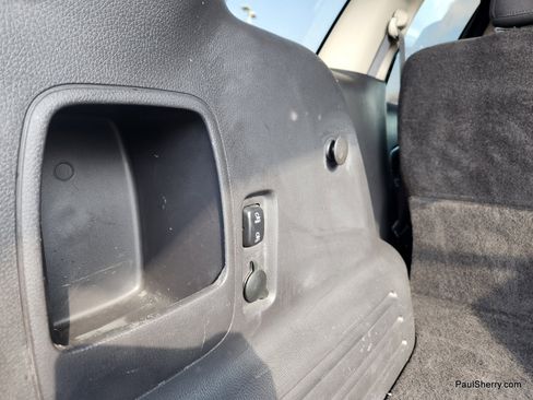 Used 2011 Ford Edge SEL w/ 201A Rapid Spec Order Code image 23