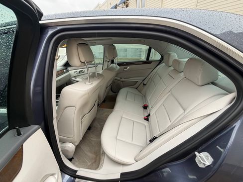 Used 2016 Mercedes-Benz E 350 Sedan w/ Premium Package image 14
