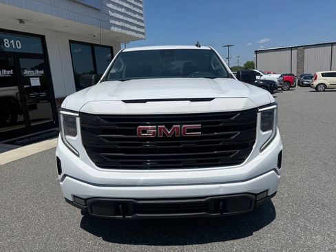 Used 2024 GMC Sierra 1500 Elevation AWD/4WD image 10