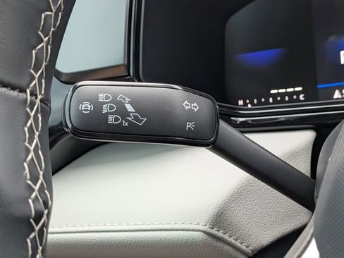 New 2026 Volkswagen Taos S FWD image 31