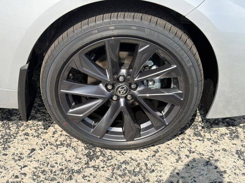 New 2026 Toyota Corolla SE FWD image 13