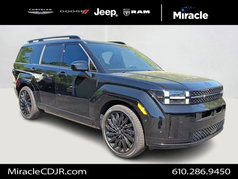 Used 2025 Hyundai Santa Fe Calligraphy w/ Tow & Go Package AWD/4WD image 1
