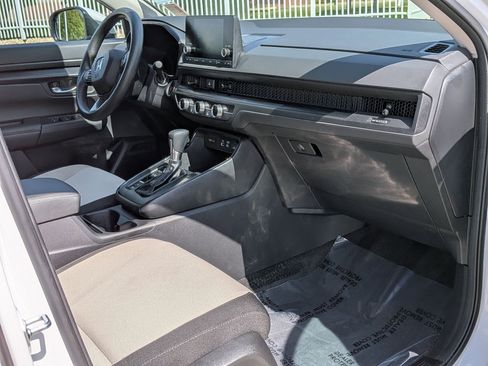 Used 2024 Honda CR-V EX image 31