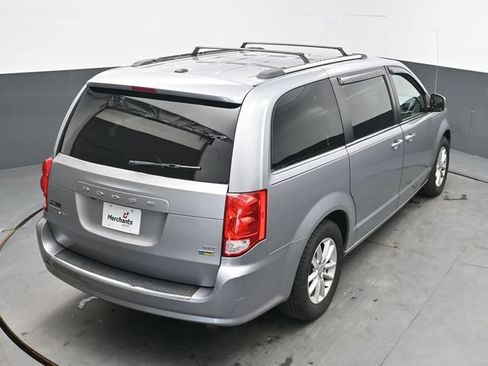 Used 2018 Dodge Grand Caravan SXT FWD image 29