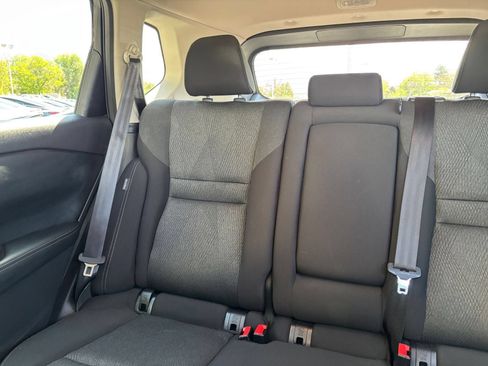 Used 2025 Nissan Rogue SV AWD/4WD image 41