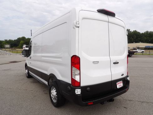 Used 2020 Ford Transit 250 Medium Roof AWD image 5