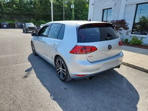 Used 2017 Volkswagen GTI Sport FWD image 3