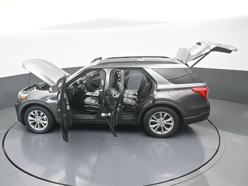 Used 2020 Ford Explorer XLT w/ Equipment Group 202A image 73