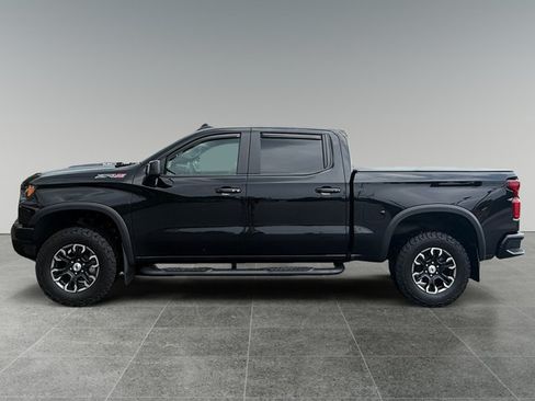 Used 2024 Chevrolet Silverado 1500 ZR2 w/ Technology Package AWD/4WD image 2