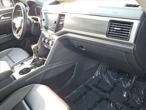 Used 2021 Volkswagen Atlas SEL FWD image 21