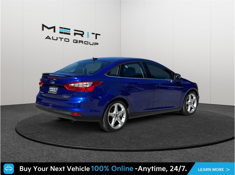 Used 2014 Ford Focus Titanium FWD image 9