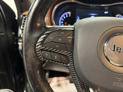 Used 2020 Jeep Grand Cherokee Overland image 21