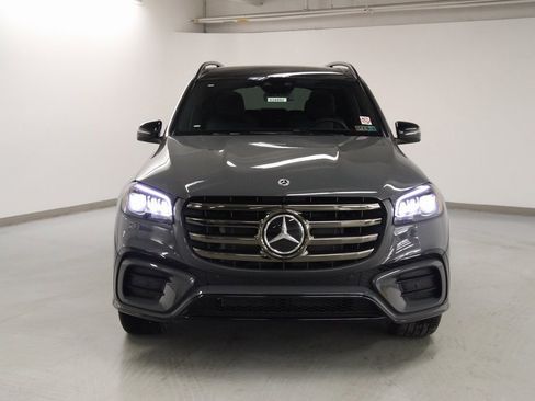 New 2026 Mercedes-Benz GLS 450 GLS 450 image 3