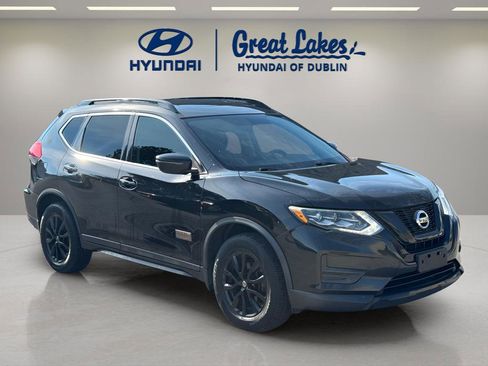 Used 2017 Nissan Rogue SV AWD/4WD image 7