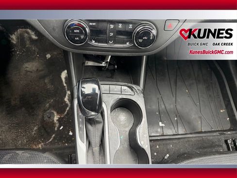 Used 2025 Buick Envista Preferred w/ Convenience I Package image 20