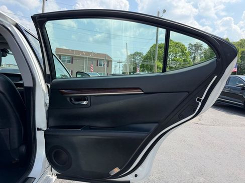 Used 2017 Lexus ES 350 w/ Navigation System Package FWD image 25