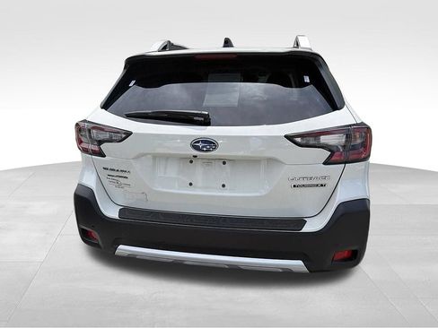 Used 2025 Subaru Outback Touring XT w/ Popular Package #2 AWD/4WD image 5