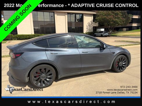 Used 2022 Tesla Model Y Performance AWD/4WD image 2