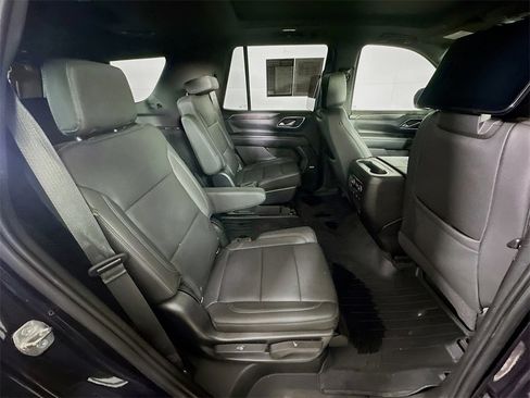 Used 2022 Chevrolet Tahoe Z71 w/ Z71 Off-Road Package image 11