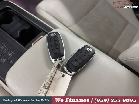 Used 2023 Nissan Ariya FWD image 36