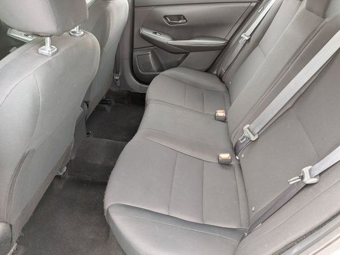 Used 2024 Nissan Sentra S image 16