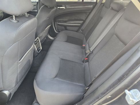 Used 2023 Chrysler 300 Touring image 14