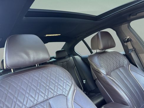 Used 2021 BMW 540i RWD image 16