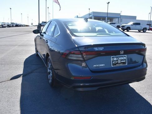 Used 2023 Honda Accord EX image 4