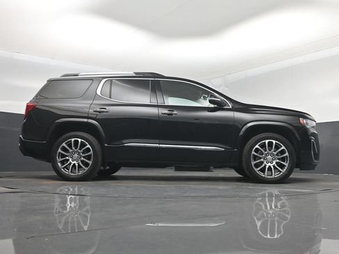 Used 2022 GMC Acadia Denali w/ Denali Ultimate Package AWD/4WD image 16