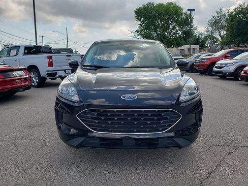 Used 2022 Ford Escape SE w/ SE Sport Appearance Package AWD/4WD image 2