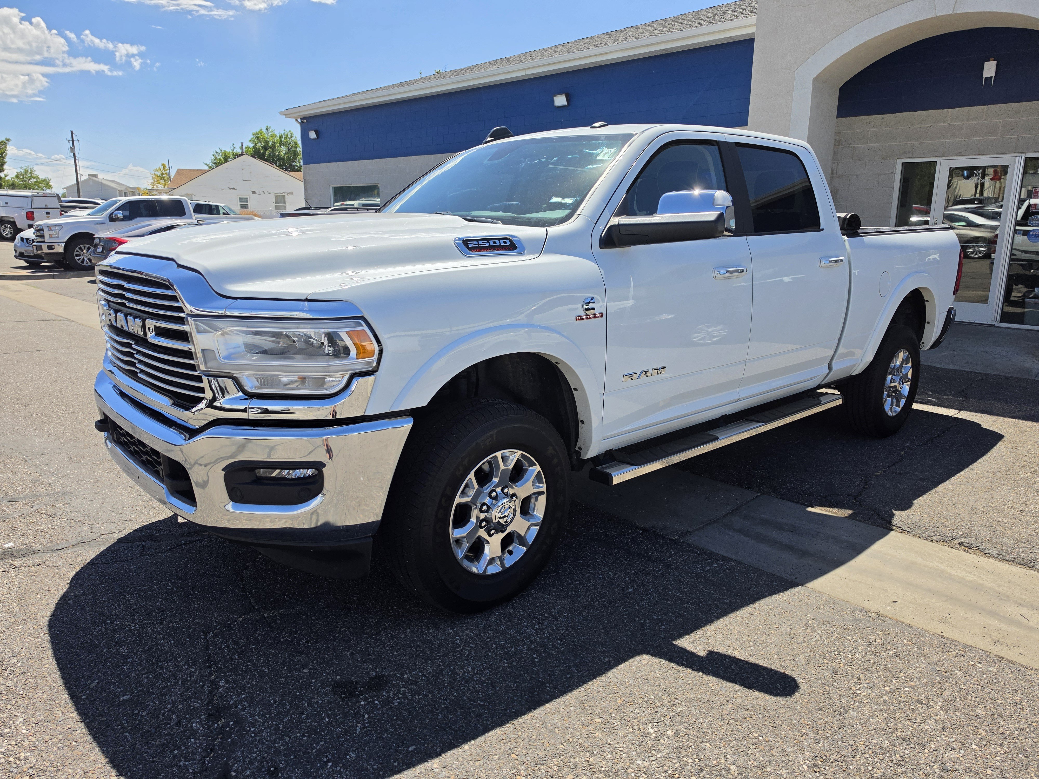 Used 2022 RAM 2500 Laramie AWD/4WD image 3