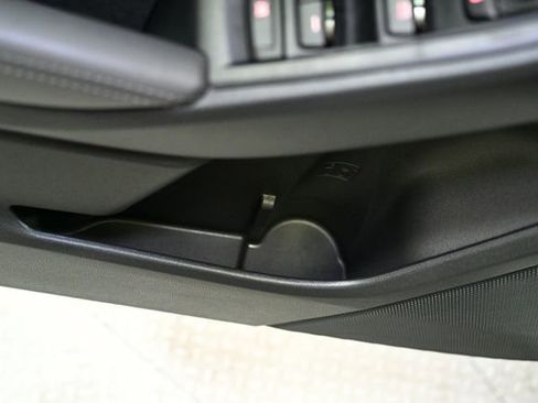 Used 2025 Subaru Crosstrek 2.0i Premium w/ Crosstrek Mirror Package image 41