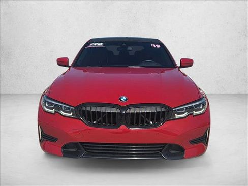 Used 2019 BMW 330i xDrive Sedan w/ Premium Package image 2