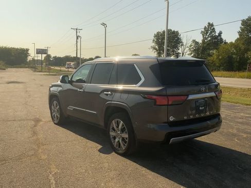 Used 2024 Toyota Sequoia Capstone image 6