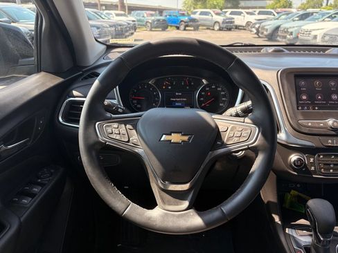 Used 2023 Chevrolet Equinox LT w/ Driver Convenience Package AWD/4WD image 13