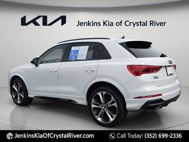 Used 2021 Audi Q3 2.0T Premium Plus w/ Premium Plus Package AWD/4WD image 11