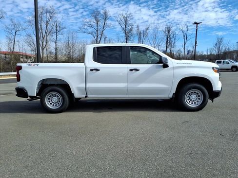 New 2026 Chevrolet Silverado 1500 W/T image 24