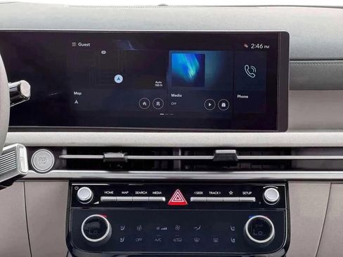 New 2026 Hyundai Tucson Limited image 19