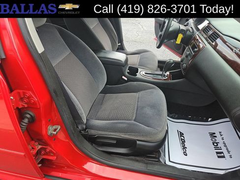 Used 2010 Chevrolet Impala LS FWD image 28