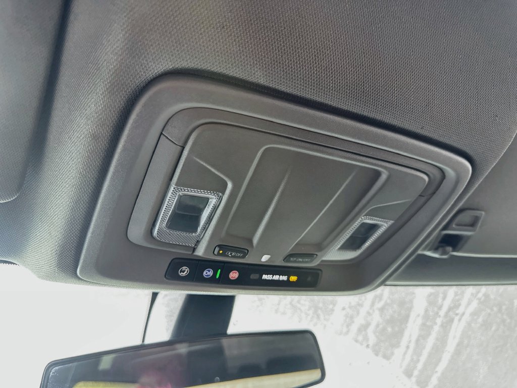 Used 2022 Chevrolet Silverado 1500 RST w/ Safety Package AWD/4WD image 35