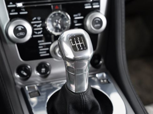 Used 2009 Aston Martin DBS Coupe RWD image 26