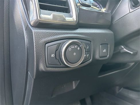 Used 2020 Ford Ranger Lariat w/ Equipment Group 501A Mid image 21