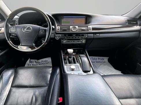 Used 2016 Lexus LS 460 AWD w/ Comfort Package image 15