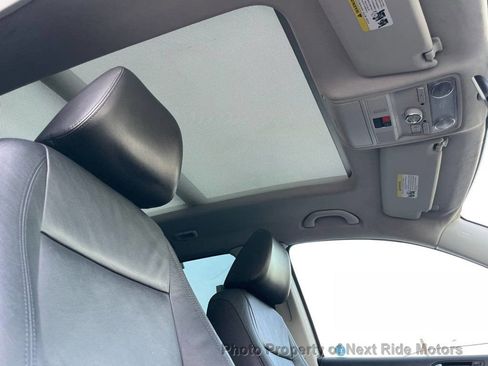 Used 2017 Volkswagen Tiguan Sport FWD image 20