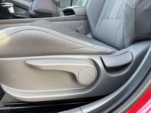 Certified 2023 Hyundai Elantra SEL image 13