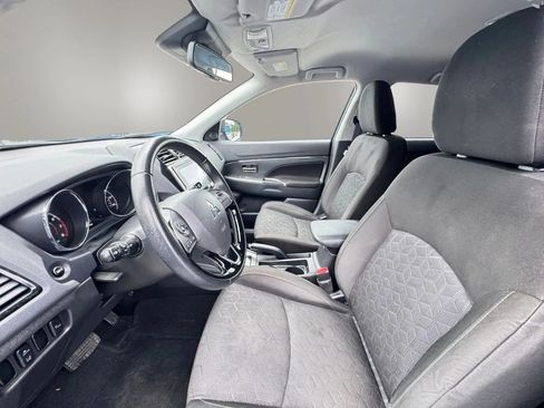 Used 2020 Mitsubishi Outlander Sport SE AWD/4WD image 10