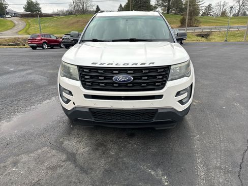 Used 2016 Ford Explorer Sport w/ Equipment Group 401A image 2