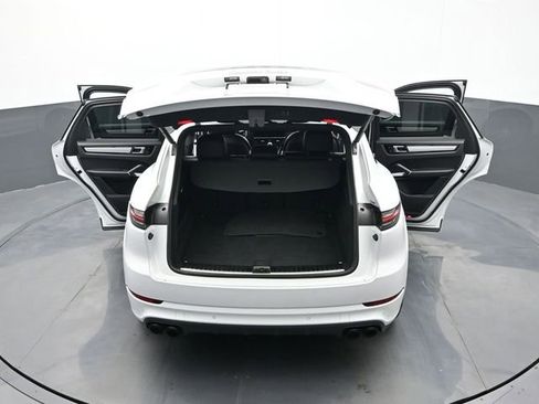 Certified 2021 Porsche Cayenne Turbo AWD/4WD image 28